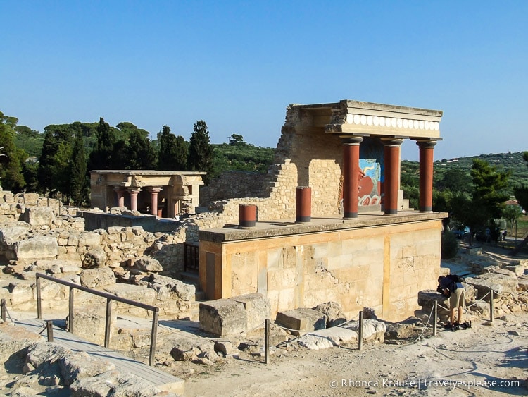 Knossos Palace- Discovering Minoan Culture and Mythology