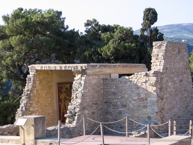 travelyesplease.com | Knossos Palace- Discovering Minoan Culture and Mythology