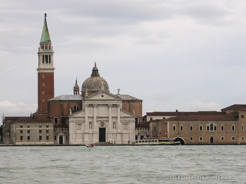 travelyesplease.com | When in Venice...Ride a Gondola!