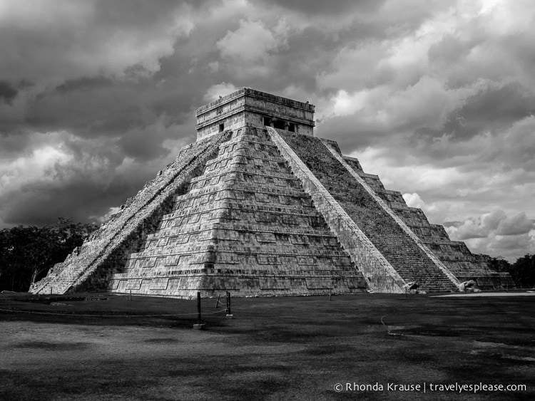 travelyesplease.com | Photo of the Week: El Castillo, Chichen Itza