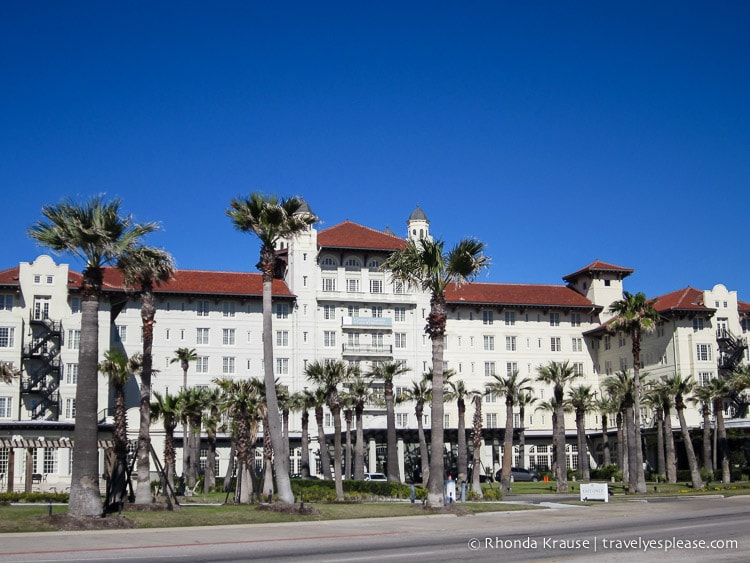 travelyesplease.com | Victorian Architecture and Unique Surprises in Galveston