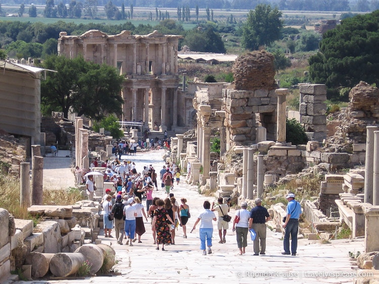 travelyesplease.com | Ephesus- Exploring an Ancient City