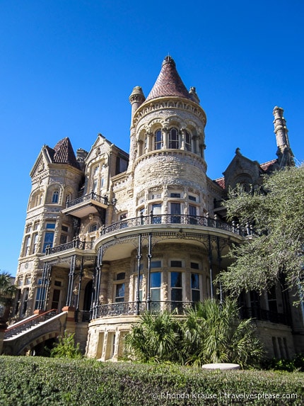 travelyesplease.com | Victorian Architecture and Unique Surprises in Galveston