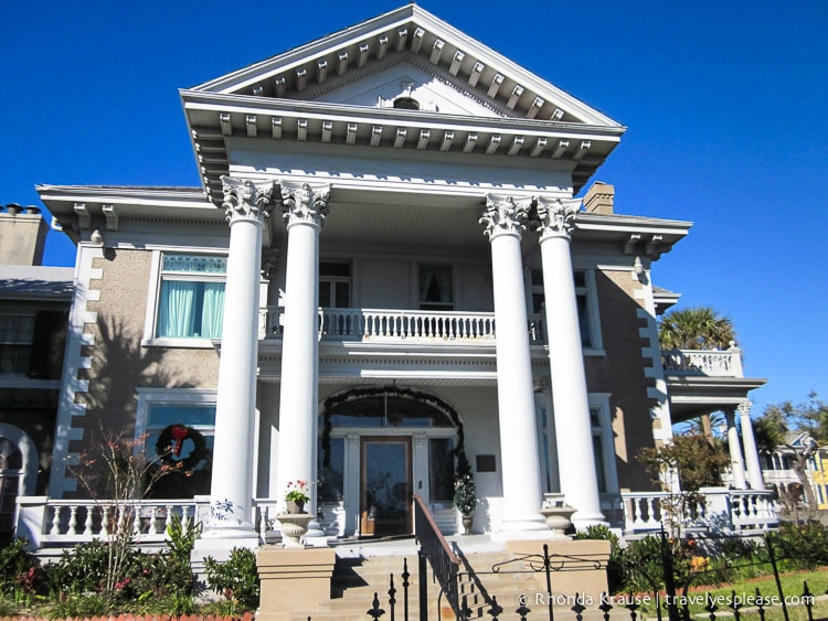 travelyesplease.com | Victorian Architecture and Unique Surprises in Galveston