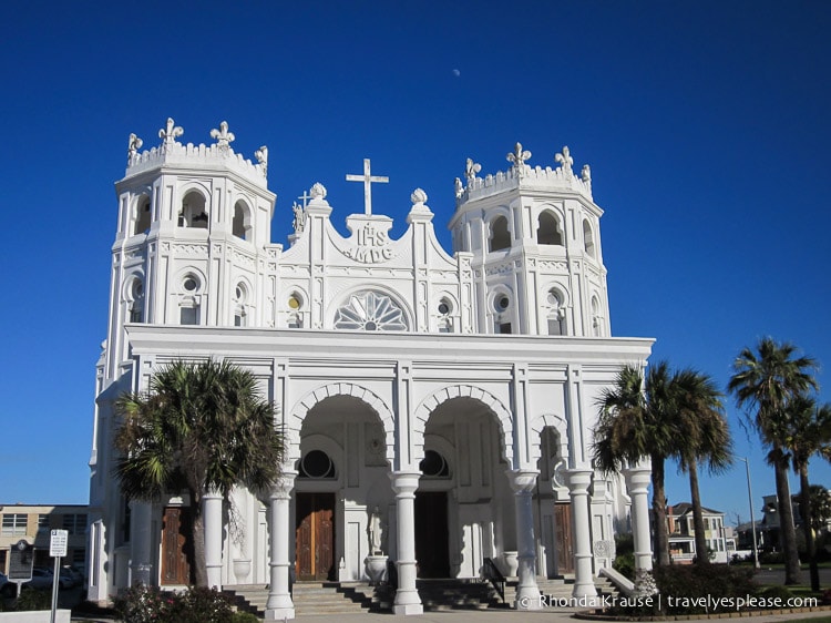 travelyesplease.com | Victorian Architecture and Unique Surprises in Galveston