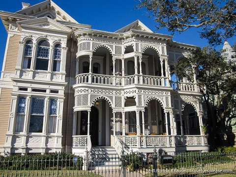 travelyesplease.com | Victorian Architecture and Unique Surprises in Galveston