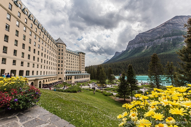 travelyesplease.com | Romantic Lake Louise- Five Activities for Romance