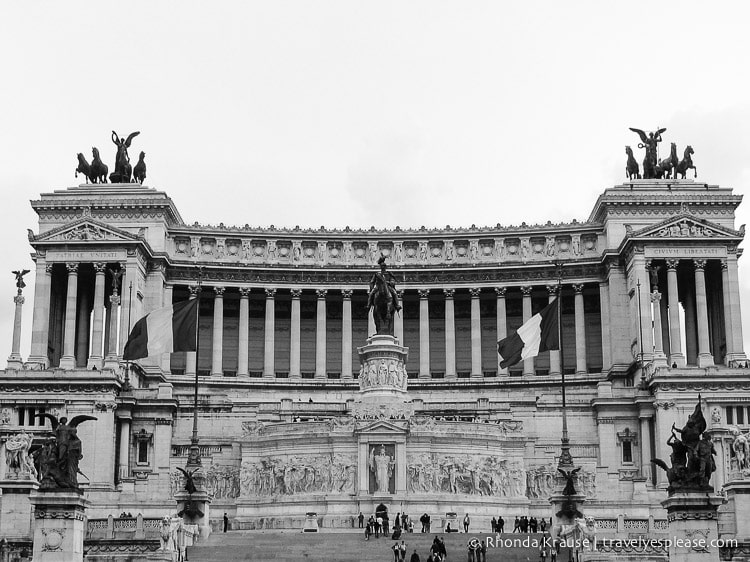 travelyesplease.com | Rome in Black and White: Photo Series