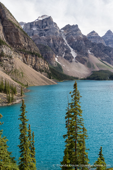 travelyesplease.com | The Lake With the Twenty Dollar View- Moraine Lake, Banff National Park