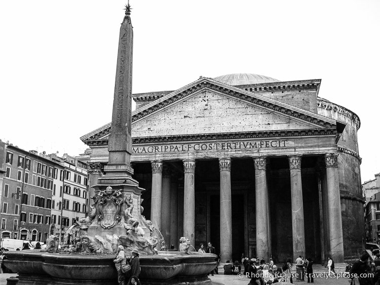 travelyesplease.com | Rome in Black and White: Photo Series