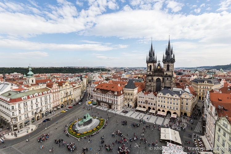 travelyesplease.com | A Walk Through Prague: Part One- Prague's Old Town