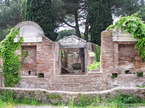 travelyesplease.com | Self-Guided Tour of Ostia Antica- Harbour City of Ancient Rome