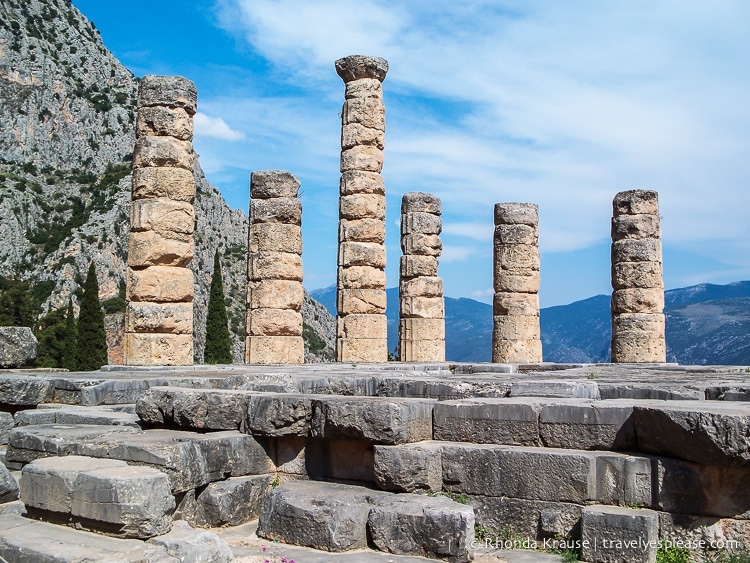 travelyesplease.com | Tour of Ancient Delphi- The Navel of the World 