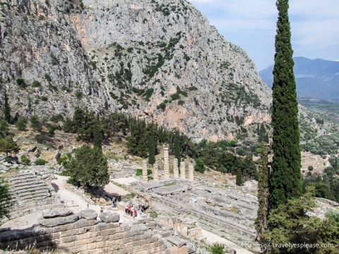 travelyesplease.com | Ancient Delphi- The Navel of the World