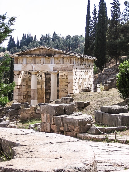 travelyesplease.com | Visiting Ancient Delphi- The Navel of the World 