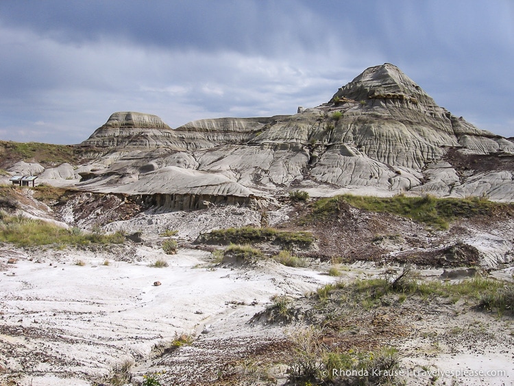 travelyesplease.com | Dinosaur Provincial Park, Alberta