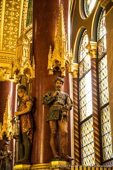 travelyesplease.com | The Hungarian Parliament Building, Budapest- Photos, Facts and Tips for Visiting