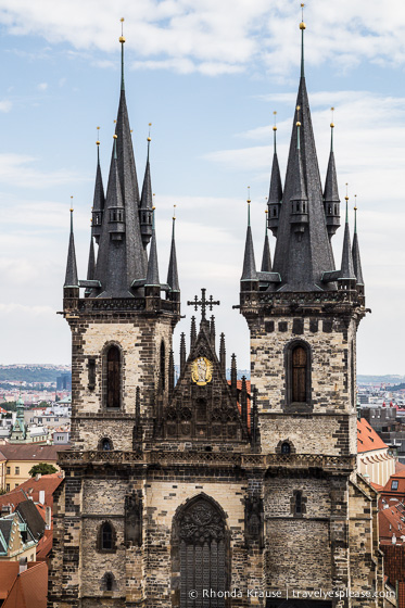 travelyesplease.com | A Walk Through Prague: Part One- Prague's Old Town