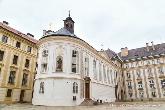 travelyesplease.com | A Walk Through Prague: Part Two- Prague's Lesser Town and Castle Quarter