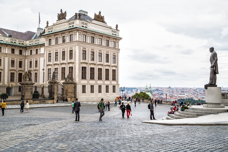 travelyesplease.com | A Walk Through Prague: Part Two- Prague's Lesser Town and Castle Quarter