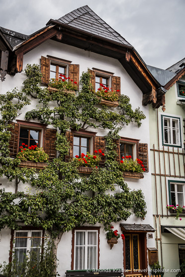 travelyesplease.com | Hallstatt, Austria- A Picturesque Lakeside Alpine Village