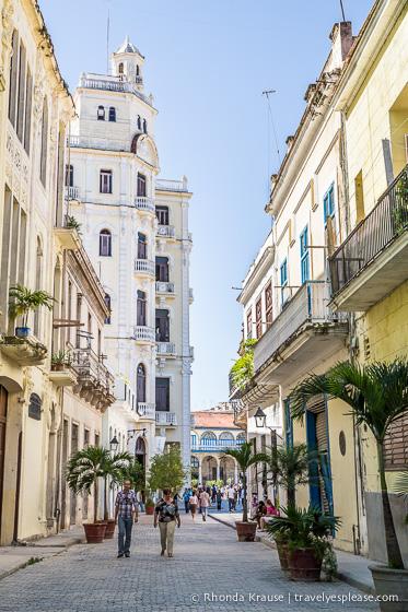 travelyesplease.com | Hustled and Hassled in Havana