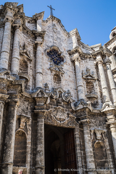 travelyesplease.com | Exploring the Plazas of Old Havana, Cuba