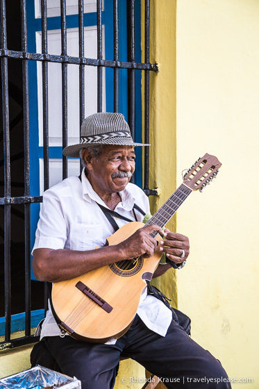 travelyesplease.com | What to Expect on Your First Trip to Cuba: A First Time Visitor's Guide