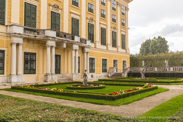 travelyesplease.com | Schönbrunn Palace and Gardens- History, Photos and Tips for Visiting