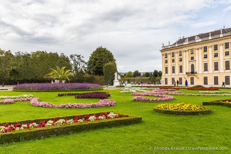 travelyesplease.com | Schönbrunn Palace and Gardens- History, Photos and Tips for Visiting