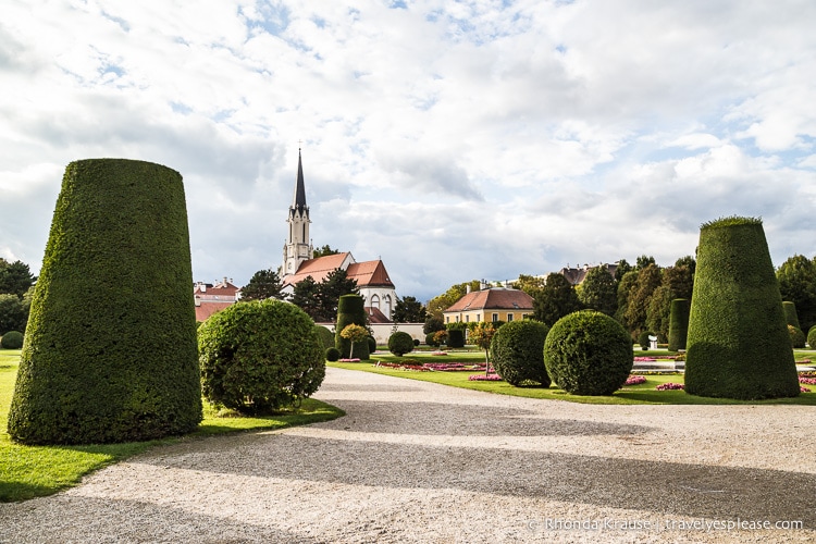 travelyesplease.com | Schönbrunn Palace and Gardens- History, Photos and Tips for Visiting