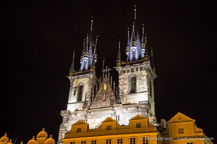 travelyesplease.com | Prague at Night- Photo Series