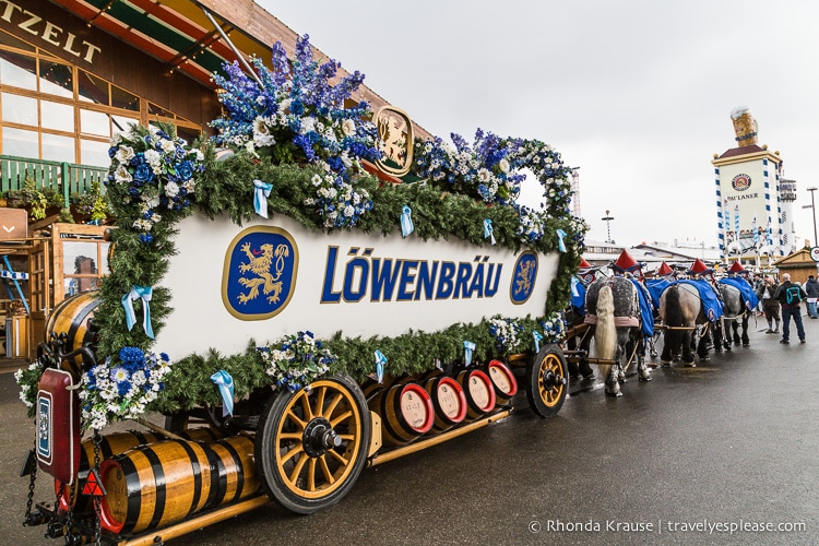 travelyesplease.com | Oktoberfest- History, Traditions and Tips for Attending