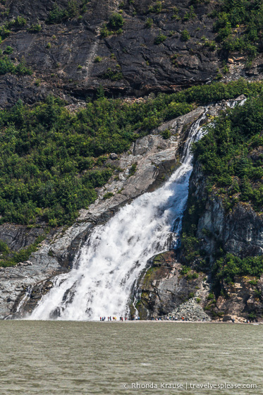 travelyesplease.com | A Visit to Mendenhall Glacier, Juneau