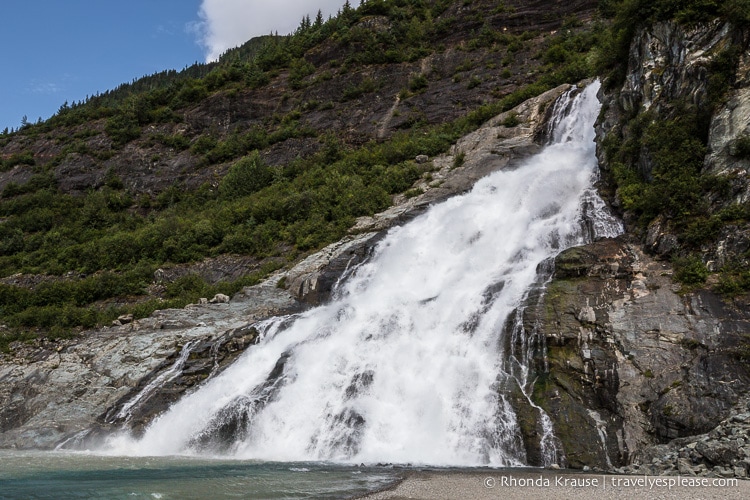 travelyesplease.com | A Visit to Mendenhall Glacier, Juneau