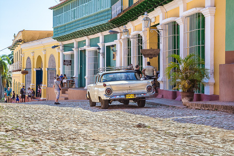 travelyesplease.com | Colours of Cuba- Photo Series