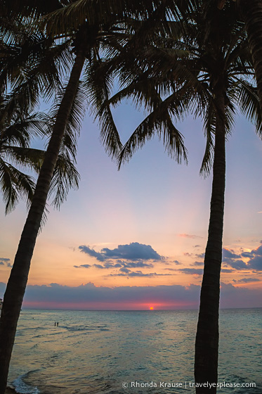 travelyesplease.com | Colours of Cuba- Photo Series