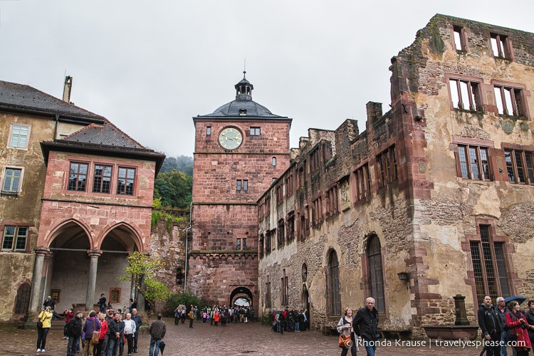 travelyesplease.com | The Romantic Ruins of Heidelberg Castle