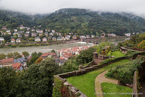 travelyesplease.com | The Romantic Ruins of Heidelberg Castle