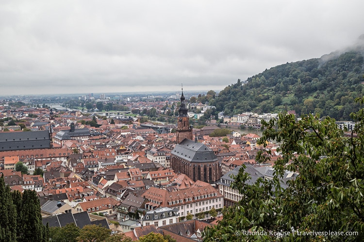 travelyesplease.com | The Romantic Ruins of Heidelberg Castle