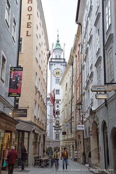 travelyesplease.com | Exploring Salzburg's Old Town