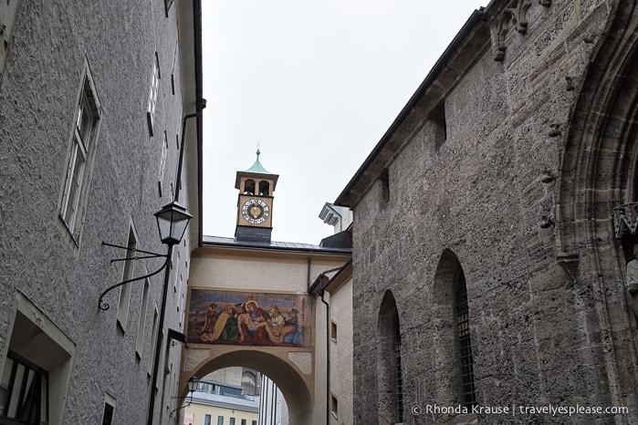 travelyesplease.com | Exploring Salzburg's Old Town