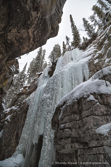 travelyesplease.com | The Maligne Canyon Ice Walk- Alberta’s Coolest Hike