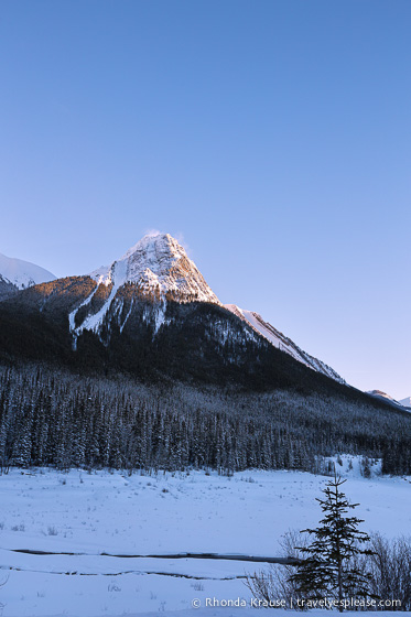 travelyesplease.com | Jasper in Winter- Photo Series