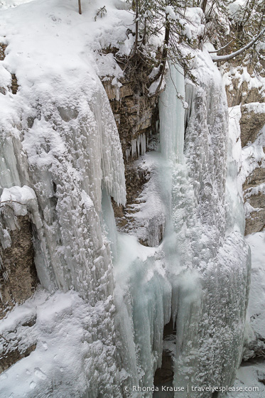 travelyesplease.com | The Maligne Canyon Ice Walk- Alberta’s Coolest Hike