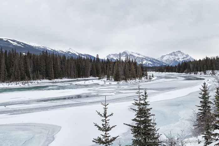 travelyesplease.com | Jasper in Winter- Photo Series