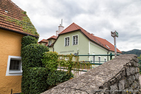 travelyesplease.com | Discovering the Beauty and Intrigue of Dürnstein