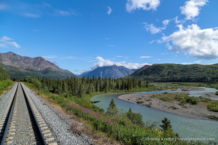 All Aboard The McKinley Explorer! - A Ride on the Scenic Alaska Railroad