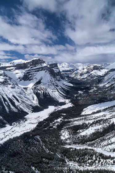 travelyesplease.com | Canmore Helicopter Tour- Sightseeing in Alberta's Rocky Mountains