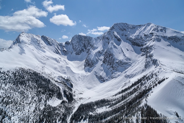 travelyesplease.com | Canmore Helicopter Tour- Sightseeing in Alberta's Rocky Mountains